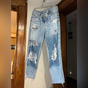 american eagle mom jeans